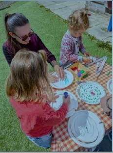 children playing picnic in the park